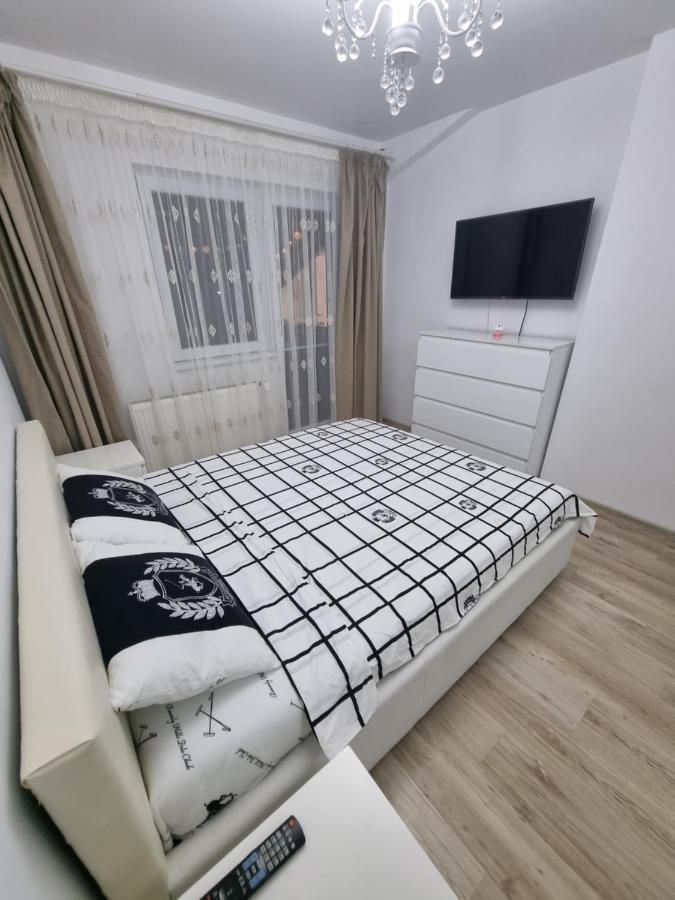25 Luxury Apartament Bucharest Luaran gambar