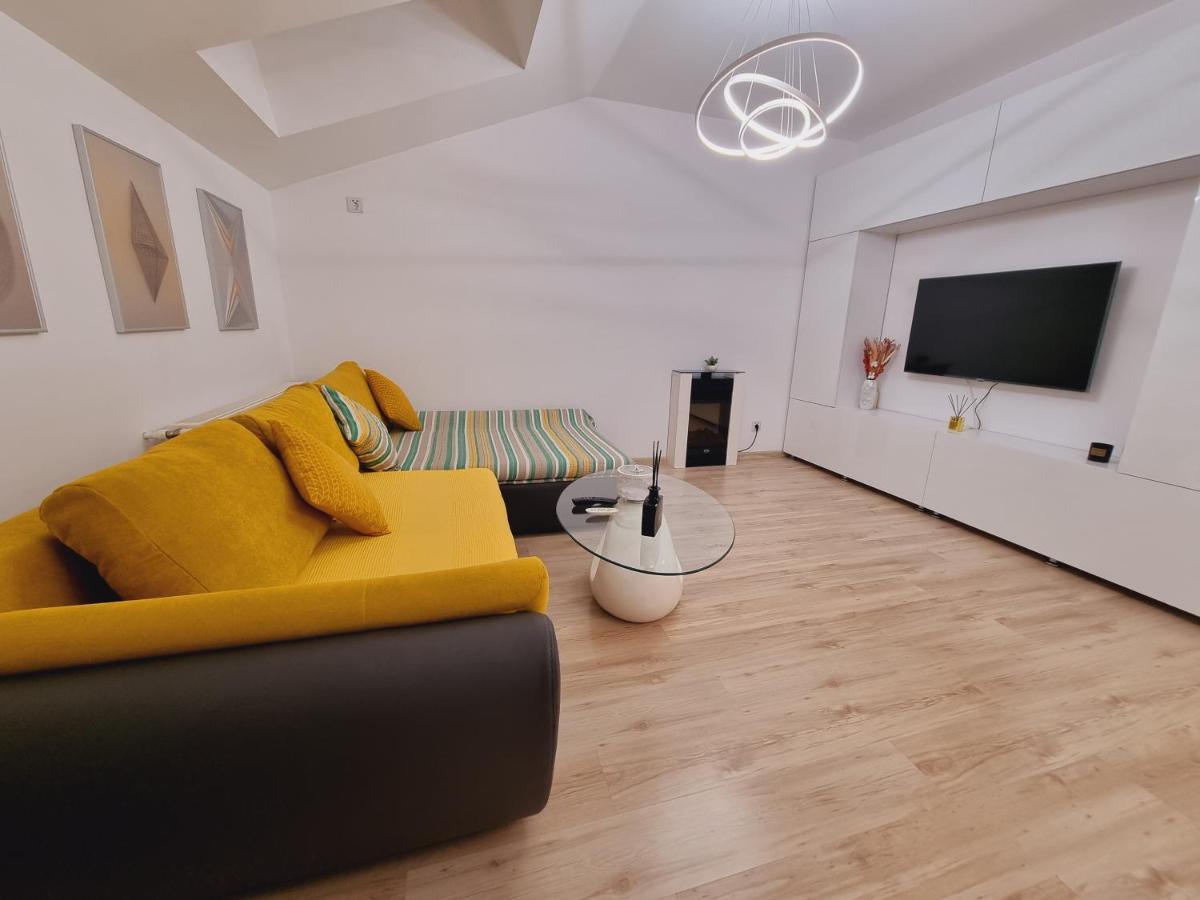 25 Luxury Apartament Bucharest Luaran gambar